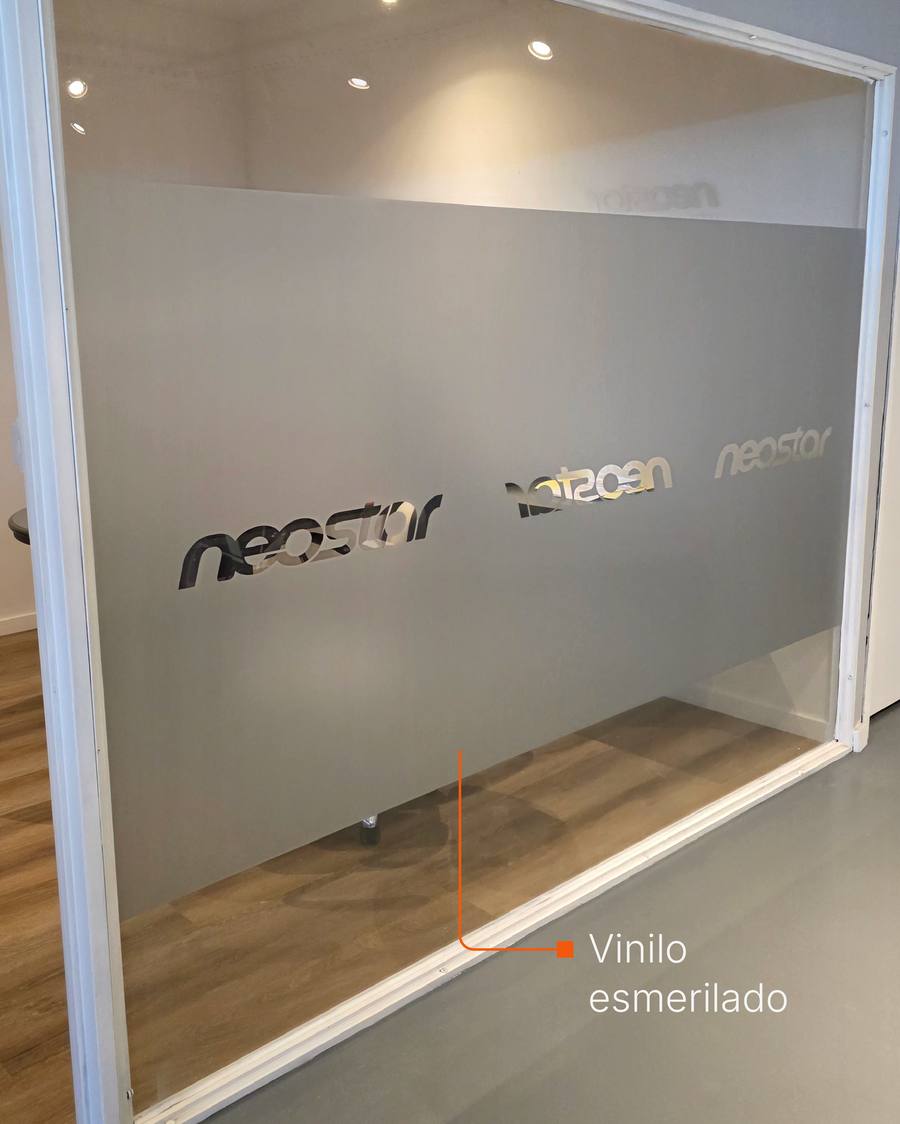 Vinilo esmerilado para oficinas